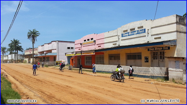 route de Bafwaboli à Kisangani