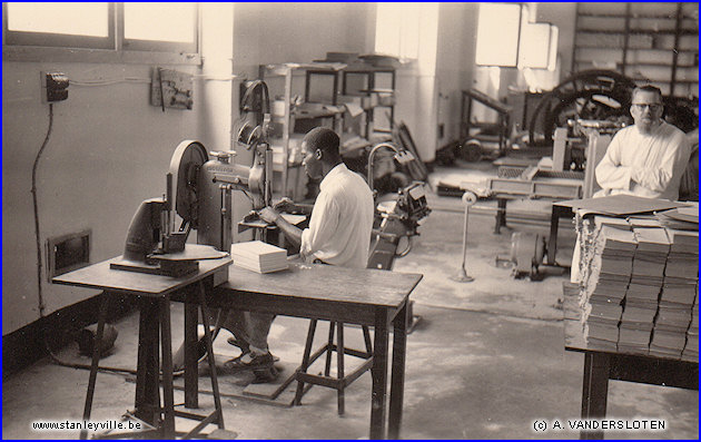 Atelier d'imprimerie des Frères Maristes à Stanleyville