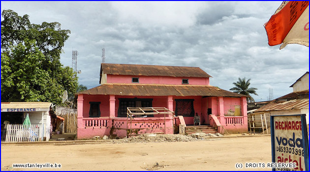 Route de Bafwaboli à Kisangani.