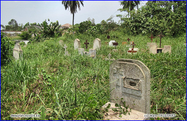 Cimetière de Kisangani.