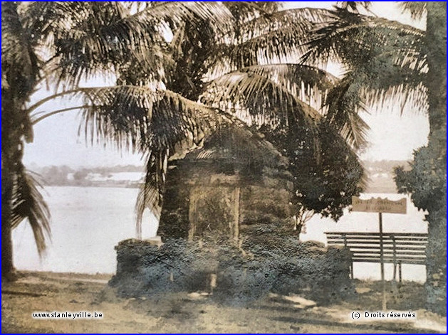 Monument Dubois Stanleyville