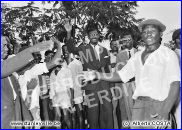 Lumumba en meeting à Stanleyville