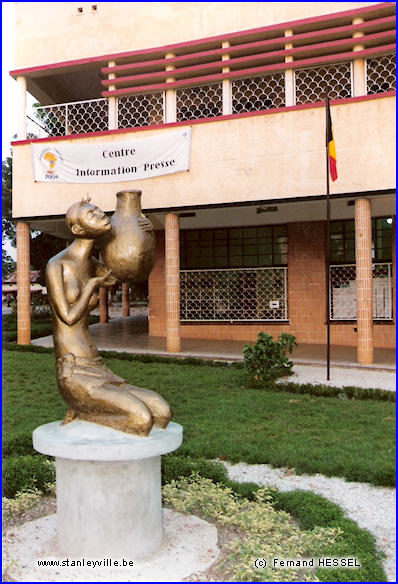 Statue de la Place de Saïo