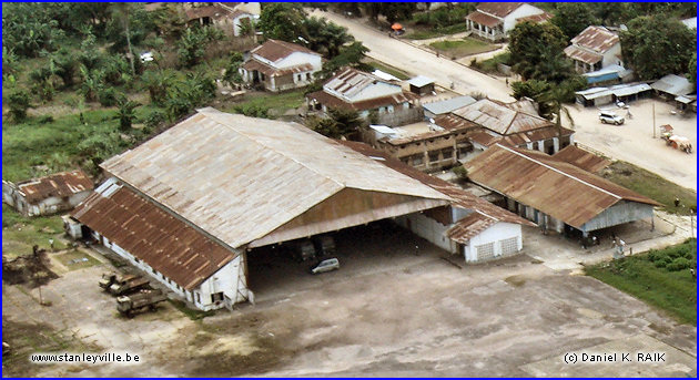 Hangars de l'aérodrome de Simi-Simi