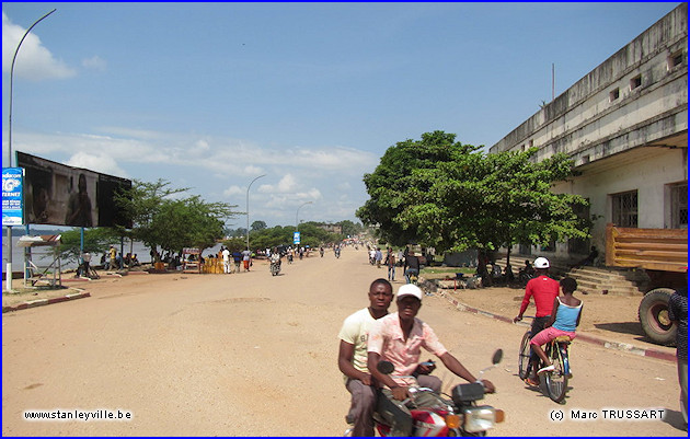 Avenue Colonel Tchachi à Kisangani