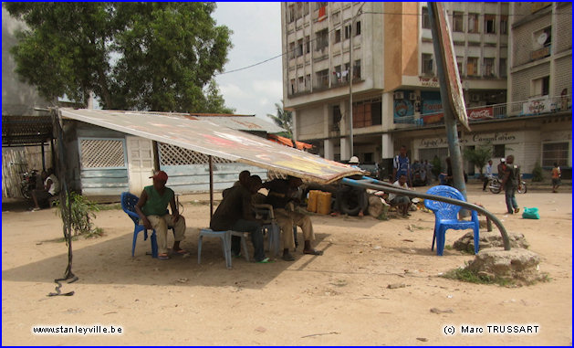 Tarrasse à Kisangani