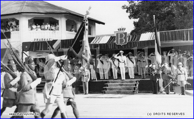 Le roi Baudouin en 1955 à Stanleyville