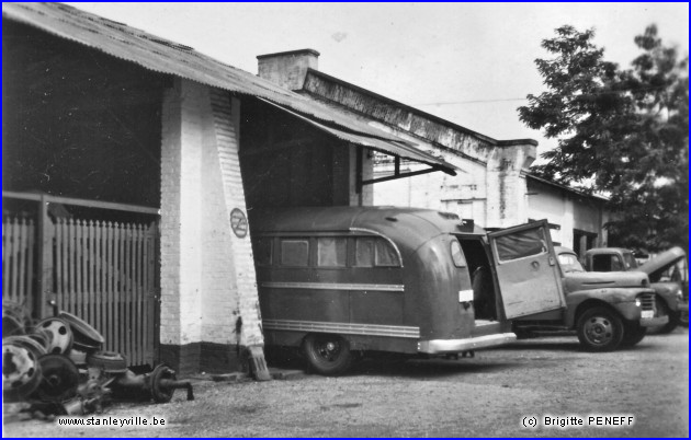 Garage STA à Stanleyville